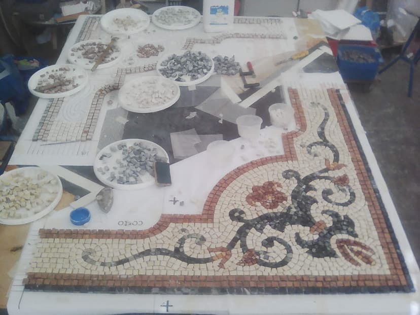 Décoration en mosaïque de marbre pour sol en terrazzo